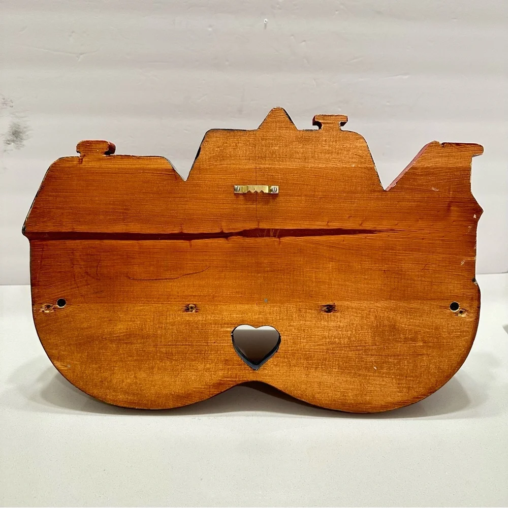 Vintage Cottagecore Village Scene‎ Wooden Wall Shelf Hooks Heart Hand Crafted